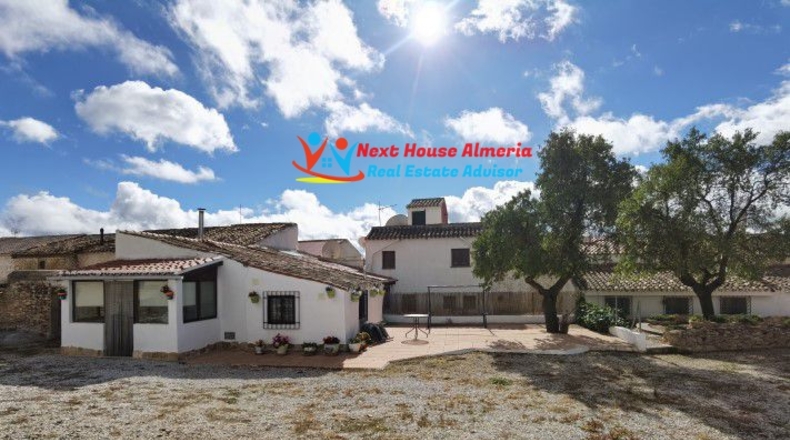 Almería - Chirivel - 1200m2