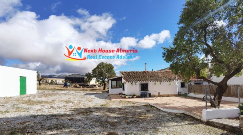 Almería - Chirivel - 1200m2