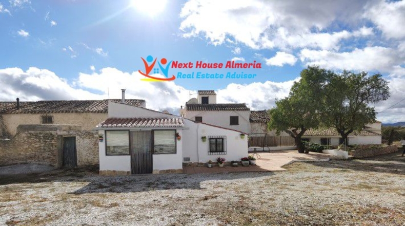 Almería - Chirivel - 1200m2