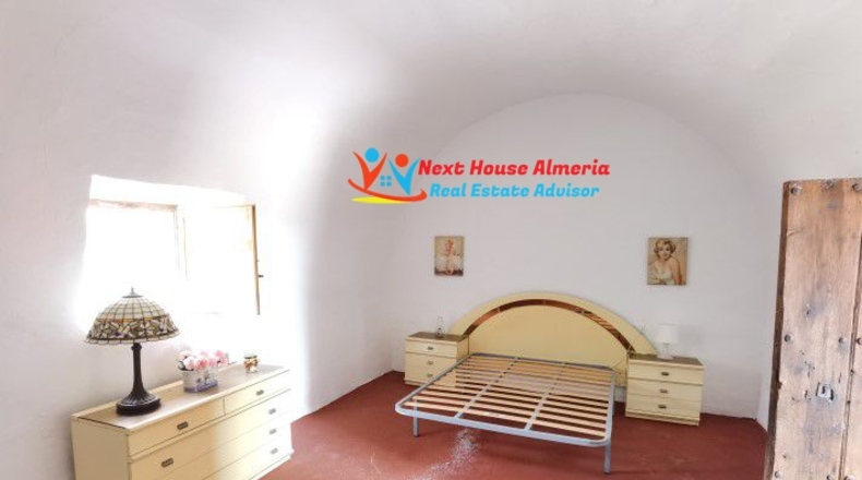 Almería - Pilar de Jaravía - 3171m2