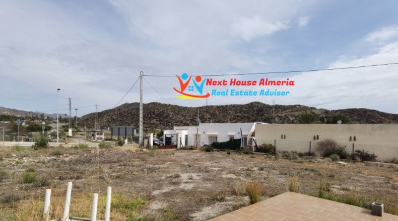 Almería - Pilar de Jaravía - 3171m2