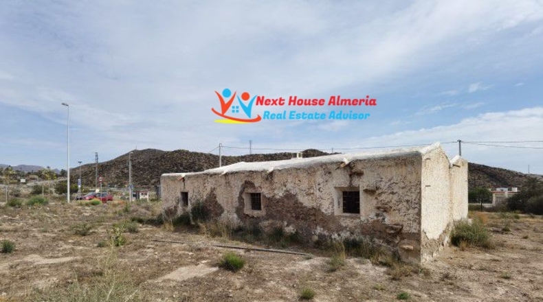 Almería - Pilar de Jaravía - 3171m2
