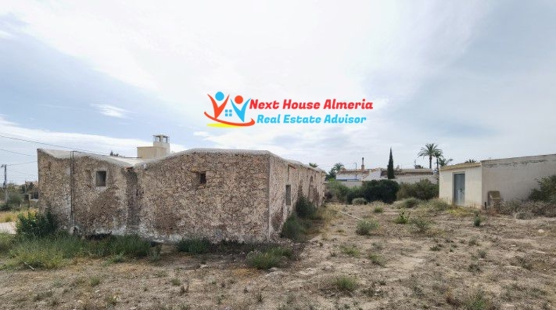 Almería - Pilar de Jaravía - 3171m2