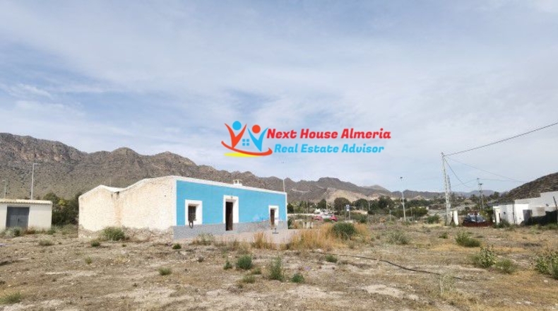 Almería - Pilar de Jaravía - 3171m2
