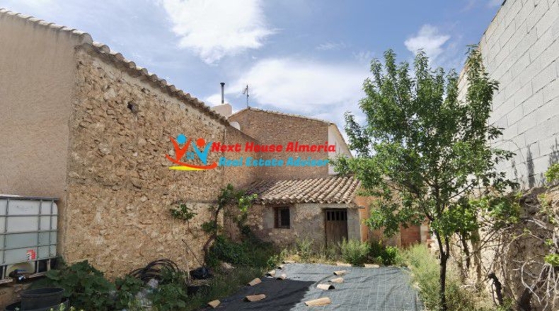 Almería - Chirivel - 846m2