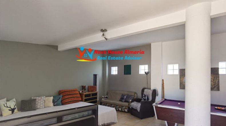 Almería - Albox - 2443m2
