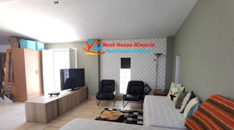 Almería - Albox - 2443m2