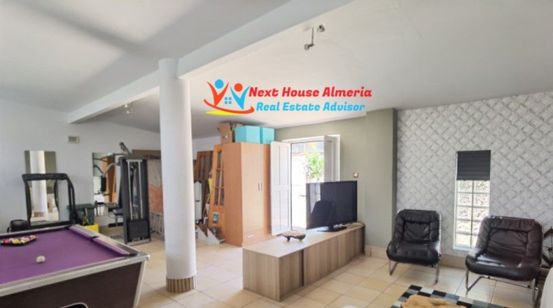 Almería - Albox - 2443m2