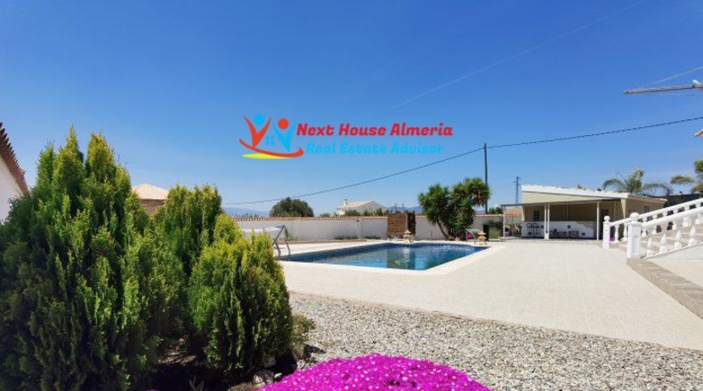 Almería - Albox - 2443m2