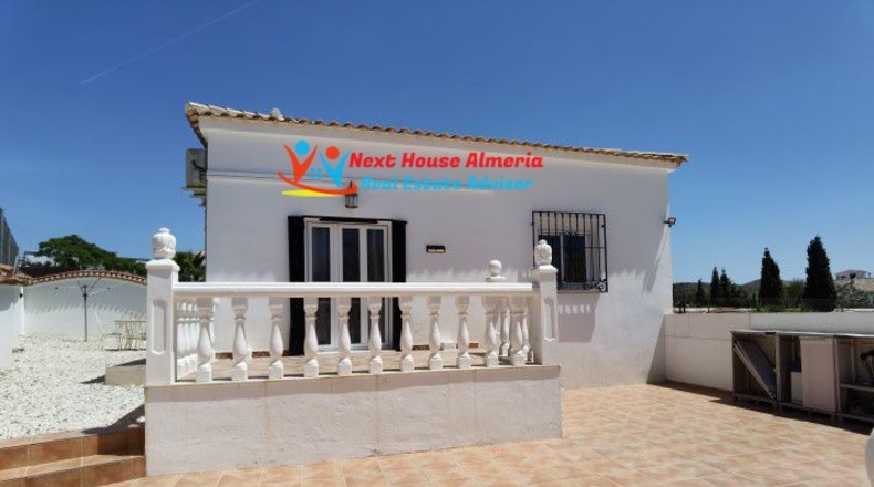 Almería - Albox - 2443m2