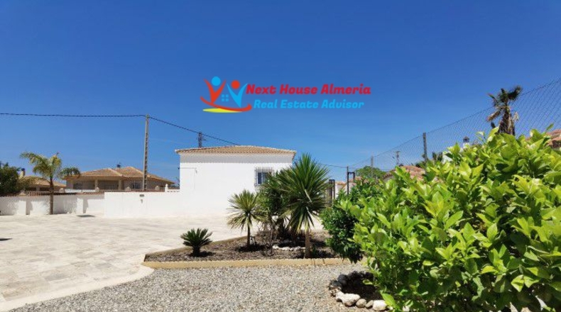 Almería - Albox - 2443m2