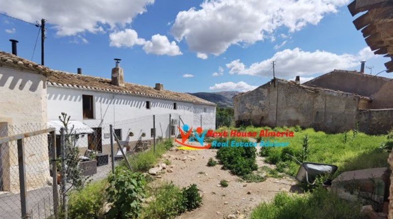 Almería - Chirivel - 720m2