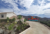 Casa de camp amb terreny en venda a Albox ref.: TR93666 foto