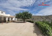 Casa de camp amb terreny en venda a Albox ref.: TR93666 foto