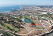 Городская земля под застройку на продажу у города Vélez-Málaga. Фото