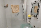 Загородный дом с участком на продажу в городе Cúllar. Фото