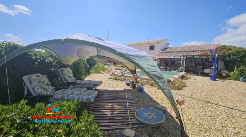 Granada - El Margen - 2147m2