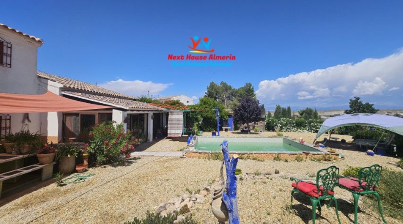 Granada - El Margen - 2147m2