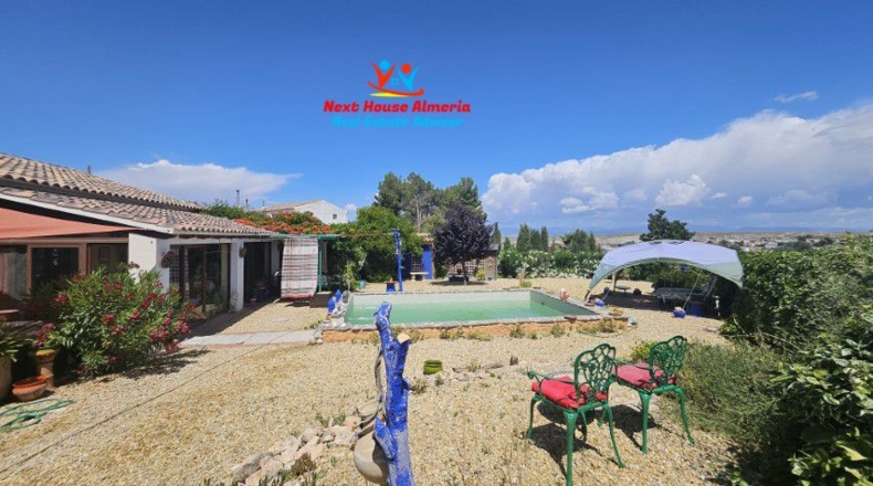 Granada - El Margen - 2147m2