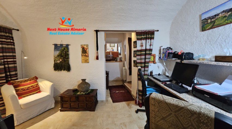 Granada - El Margen - 2147m2