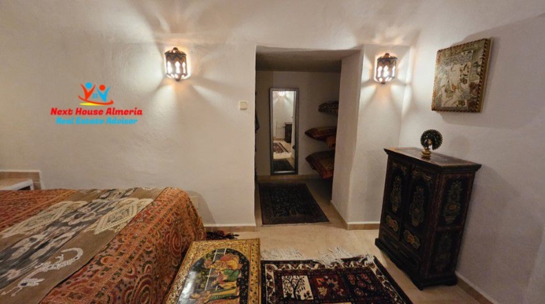 Granada - El Margen - 2147m2