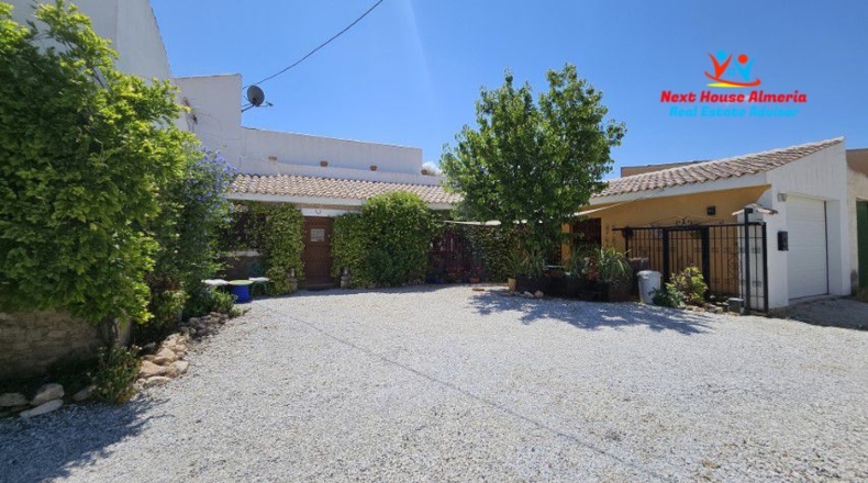 Granada - El Margen - 2147m2