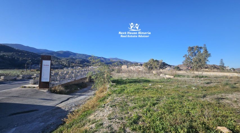 Almería - Purchena - 184m2