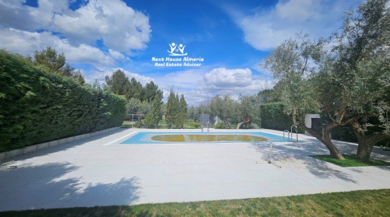 Jaén - Pozo Alcón - 7980m2