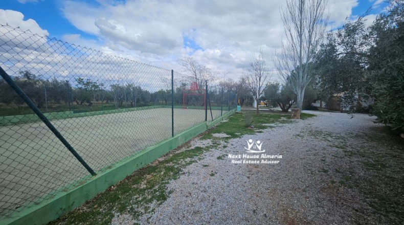 Jaén - Pozo Alcón - 7980m2