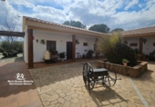 Casa de camp amb terreny en venda a Pozo Alcón ref.: TR254300 foto