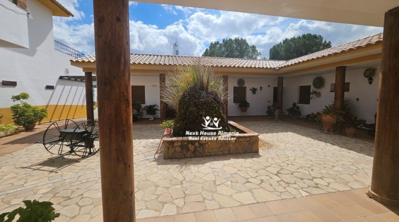 Jaén - Pozo Alcón - 7980m2