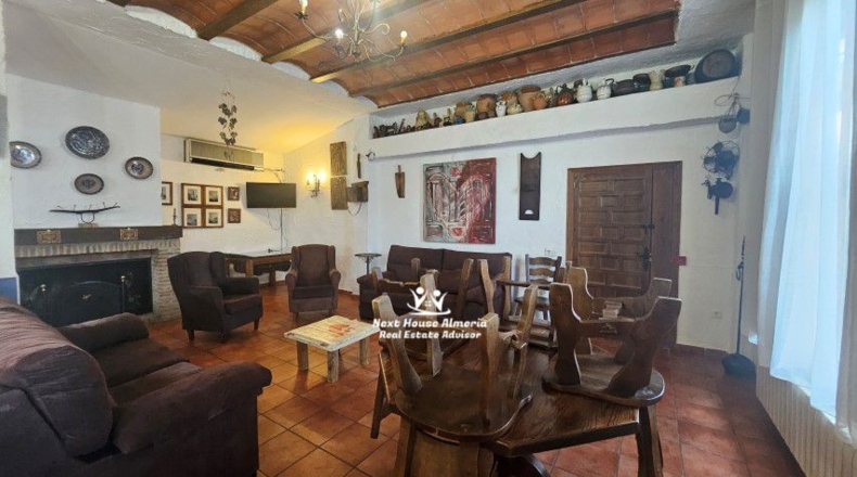 Jaén - Pozo Alcón - 7980m2