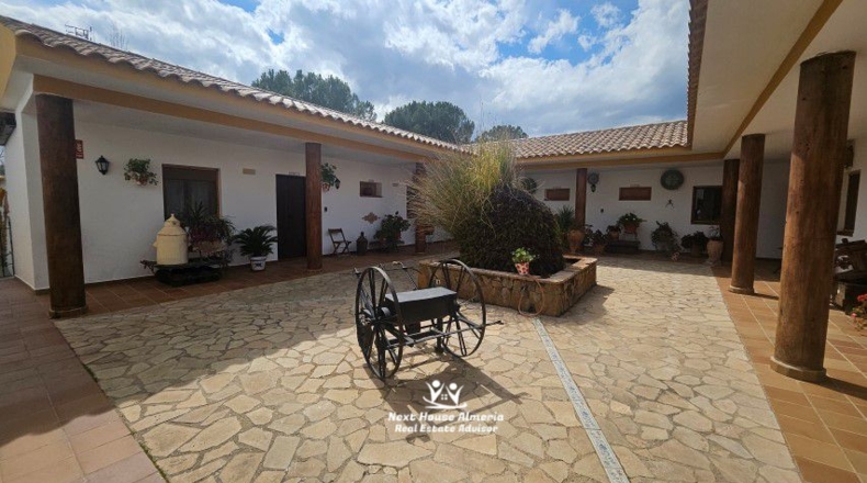 Jaén - Pozo Alcón - 7980m2