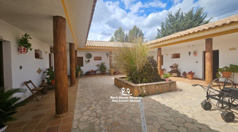 Jaén - Pozo Alcón - 7980m2