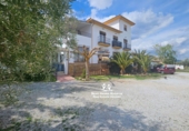Casa de camp amb terreny en venda a Pozo Alcón ref.: TR254300 foto