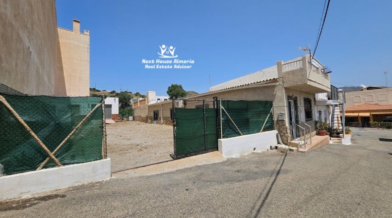 Almería - Пещеры Альманзора - 354m2