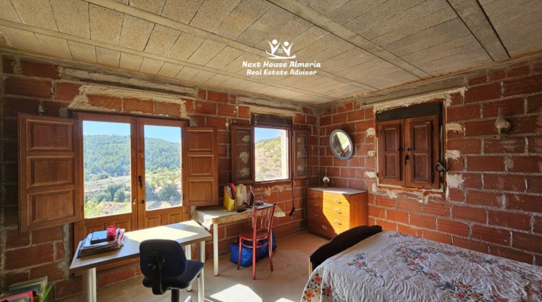Almeria - Oria - 3300m2
