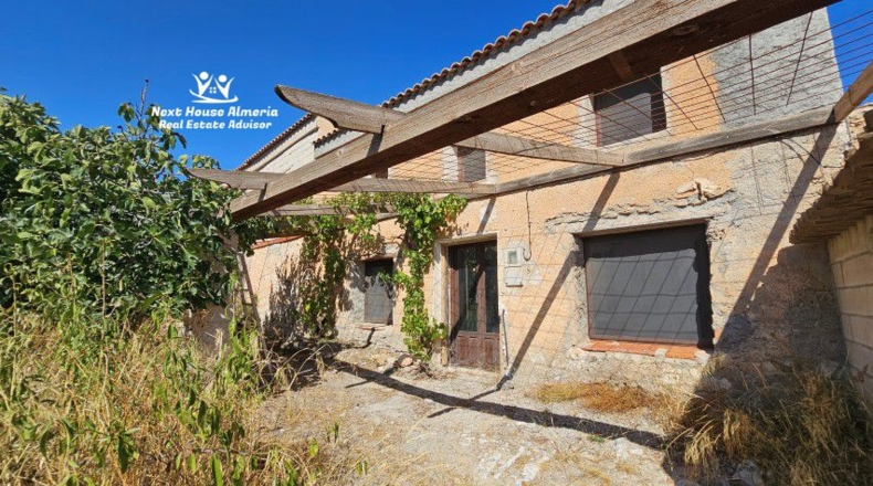 Almeria - Oria - 3300m2