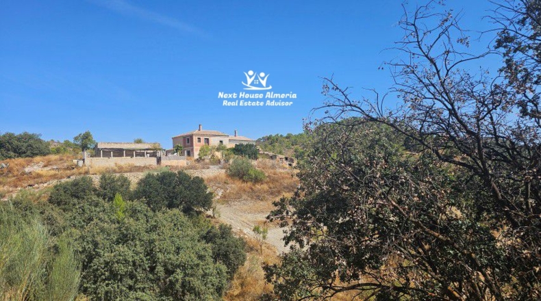 Almeria - Oria - 3300m2