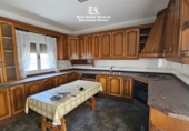 Дом с участком на продажу в городе Oria. Фото
