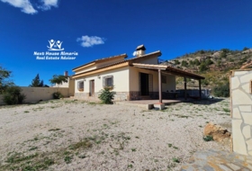 Lorca 2365&nbsp;m²