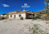 Casa de campo con terreno en venta en Lorca ref: TR352589 foto