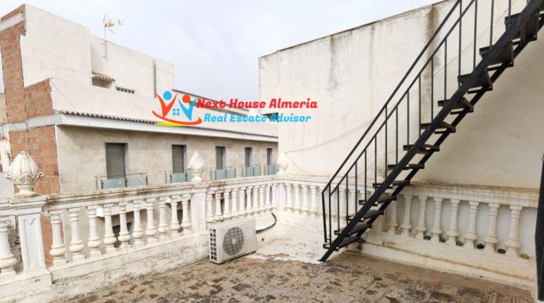 Almería - Urbanización Europa - 364m2