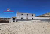 Country house with land for sale in Vélez-Blanco ref: TR187062 photo