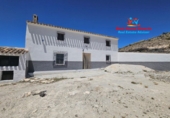 Country house with land for sale in Vélez-Blanco ref: TR187062 photo