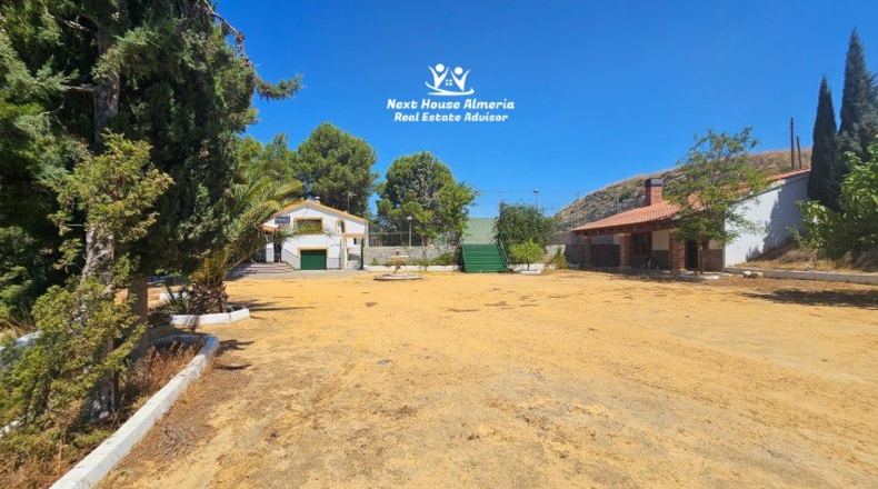 Almería - Пурчена - 61079m2