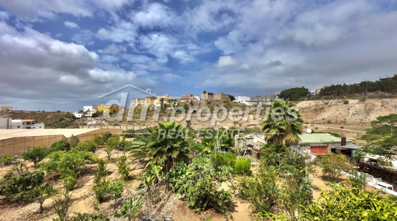 Santa Cruz de Tenerife - Las Casa Viejas - 10000m2