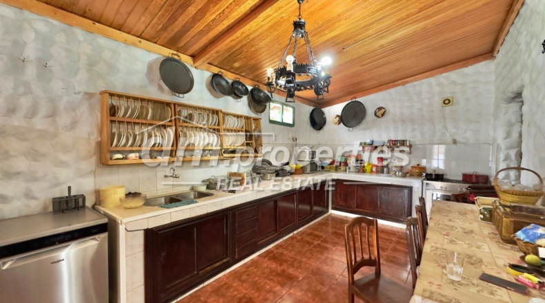 Santa Cruz de Tenerife - Las Casa Viejas - 10000m2