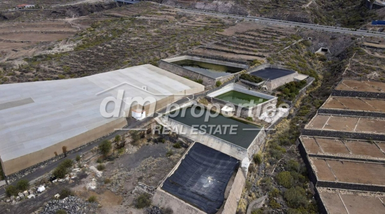 Santa Cruz de Tenerife - Adeje - 28000m2