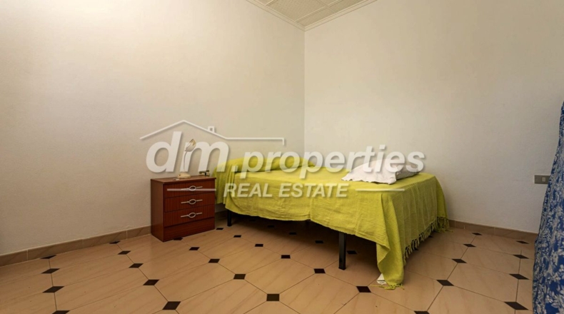 Santa Cruz de Tenerife - Adeje - 28000m2